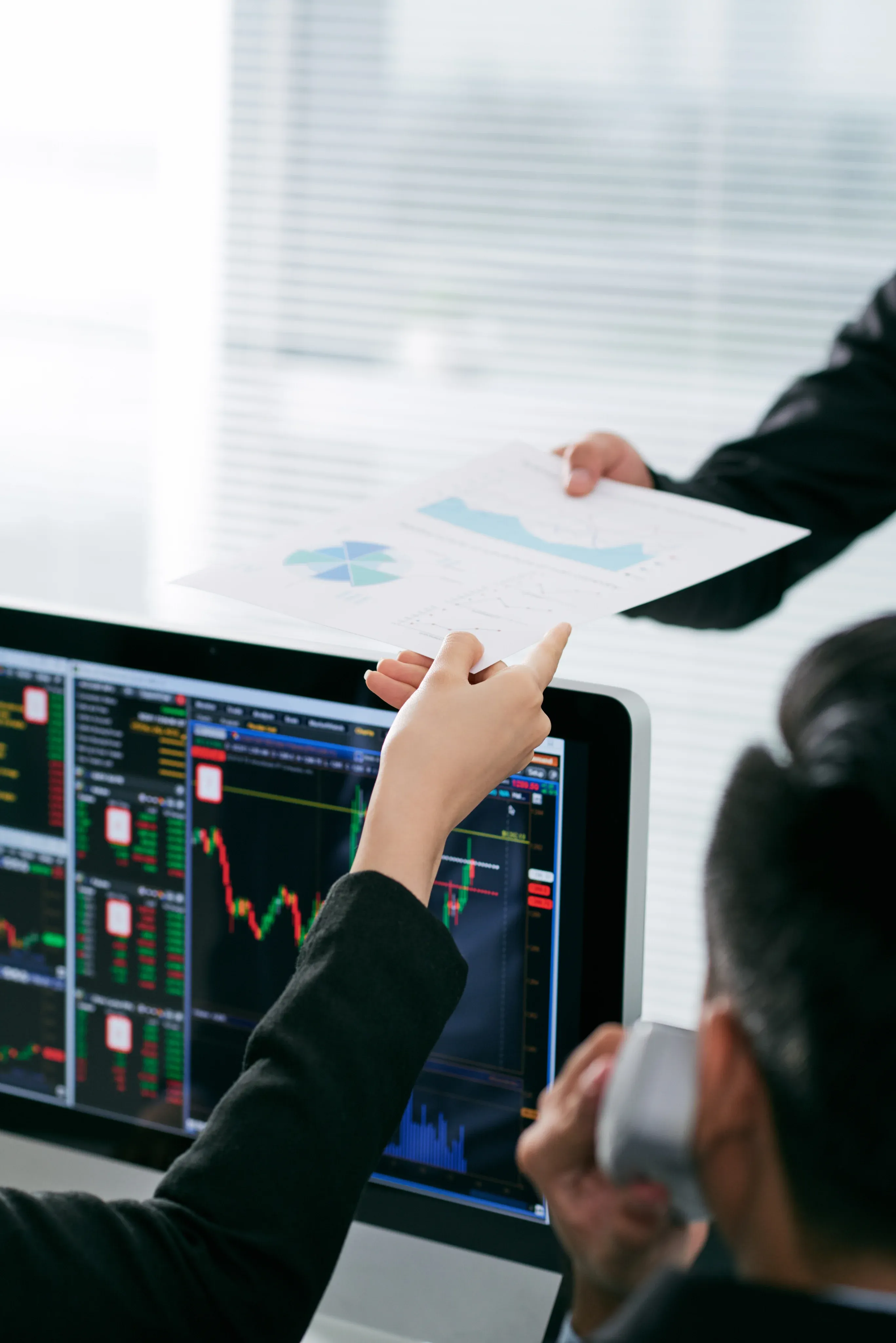 Operate 2 forex
